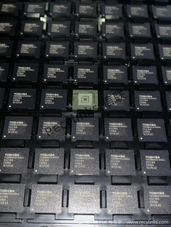 toshiba冬至内存THGBMBG5D1KBAIL回收-recylinks.com